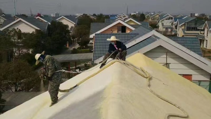 水性聚氨酯防水涂料与油性涂料：一场耐久与环保的较量
